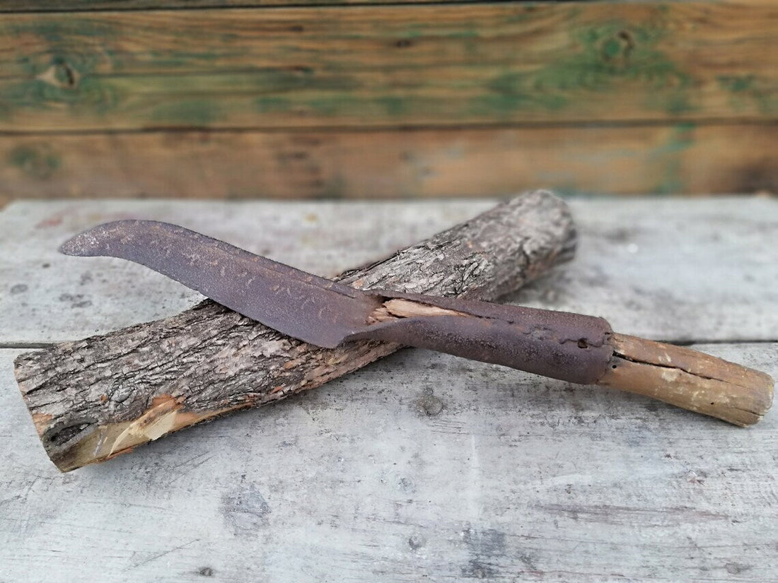 The History of the Japanese Hori Hori Knife: A Timeless Gardening Tool