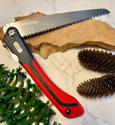 Folding Saw 8"